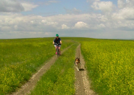 Marna & Raya Riding the Prairie Tour 2014-07-01