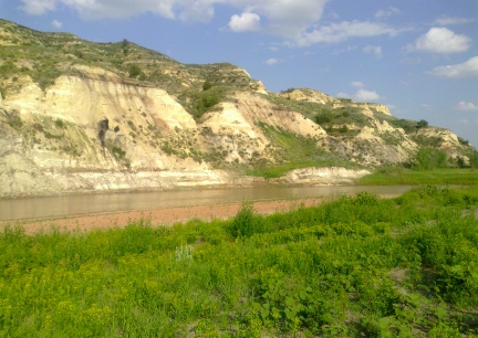 River Cliffs Behind Medora Campground  2014-07-02
