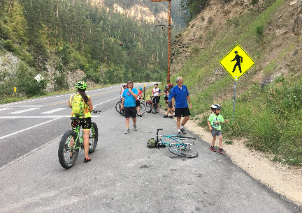 Spearfish Canyone Group Ride 2017-08-29